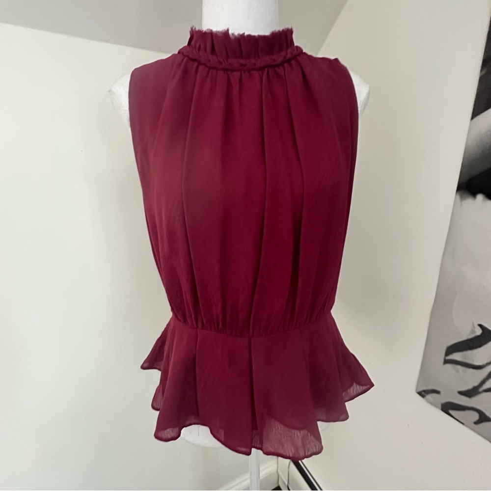 Greylin top